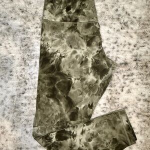 Lululemon Align HR Diamond Dye Light Sage Medium Olive 10